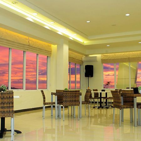 Big Fish Hotel Manado Dış mekan fotoğraf