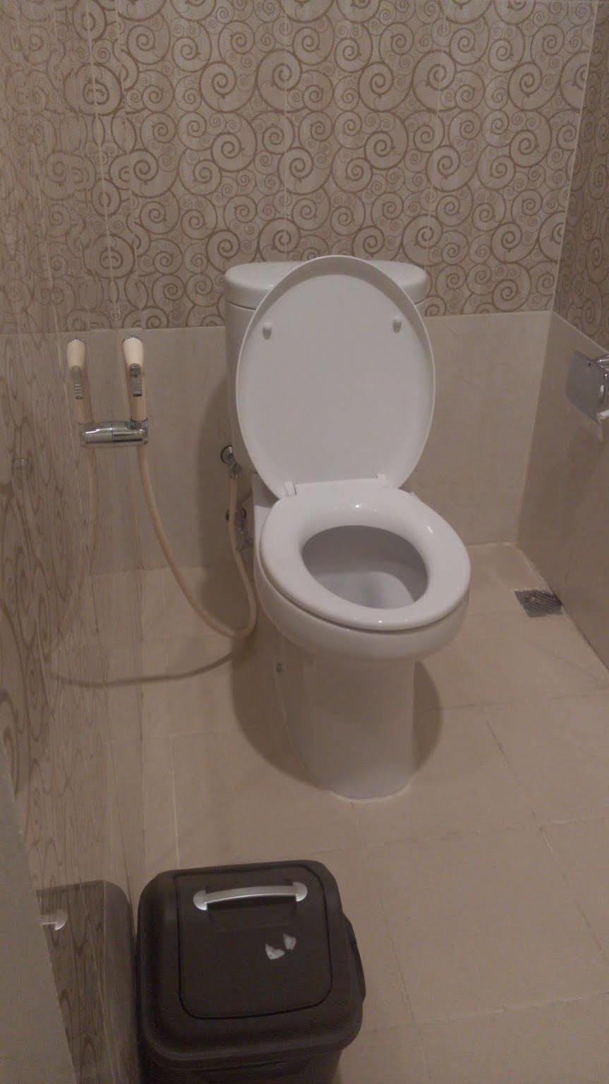 Big Fish Hotel Manado Dış mekan fotoğraf