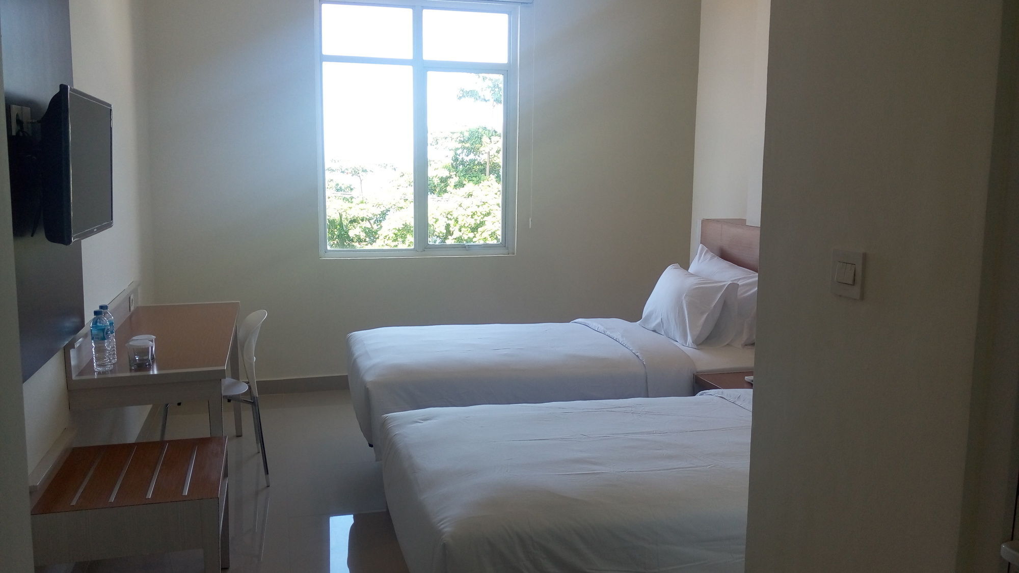 Big Fish Hotel Manado Dış mekan fotoğraf
